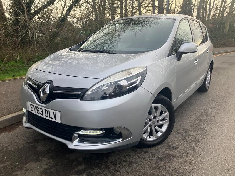 View RENAULT GRAND SCENIC 1.5 dCi Dynamique TomTom 