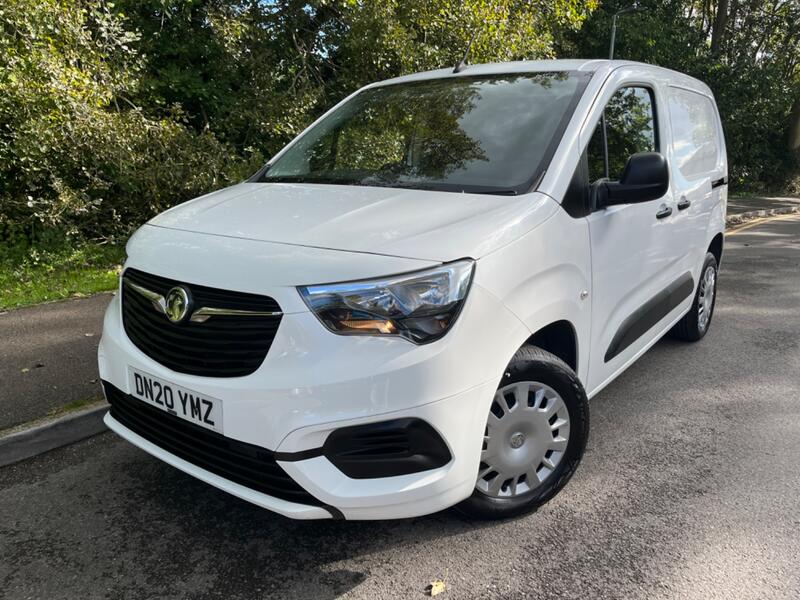 View VAUXHALL COMBO 1.6 Turbo D 2300 Sportive