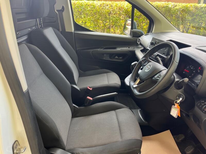 VAUXHALL COMBO