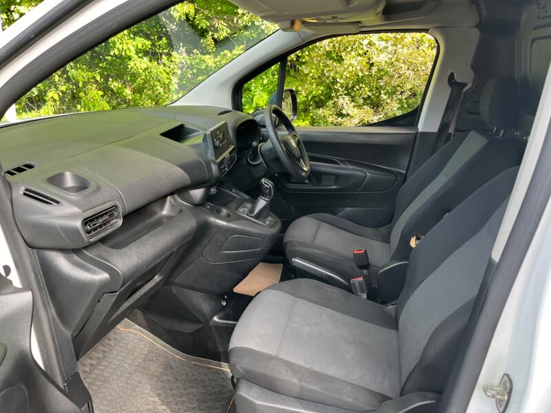 VAUXHALL COMBO
