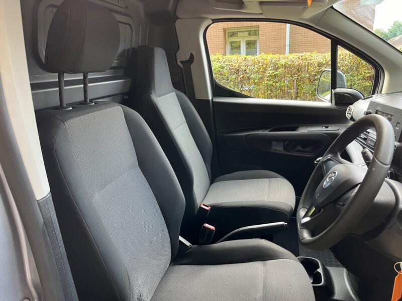 VAUXHALL COMBO