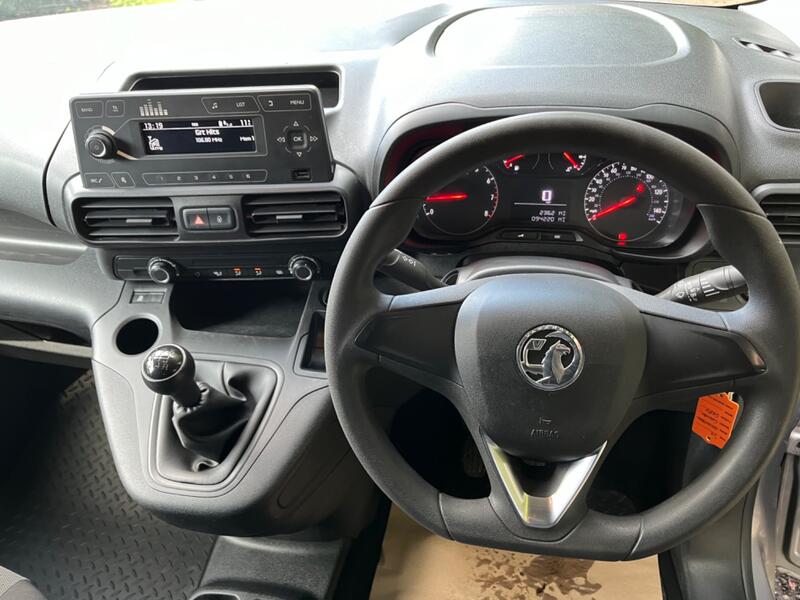 VAUXHALL COMBO