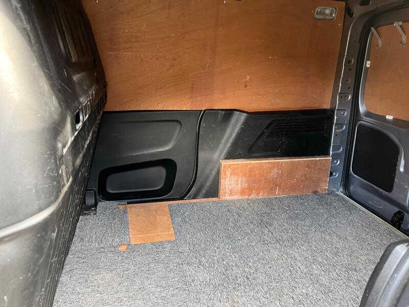 VAUXHALL COMBO