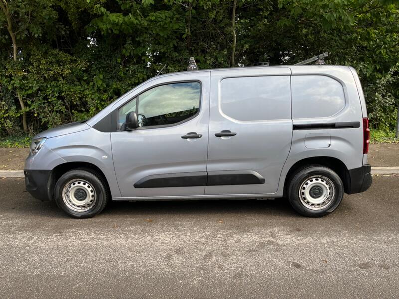 VAUXHALL COMBO