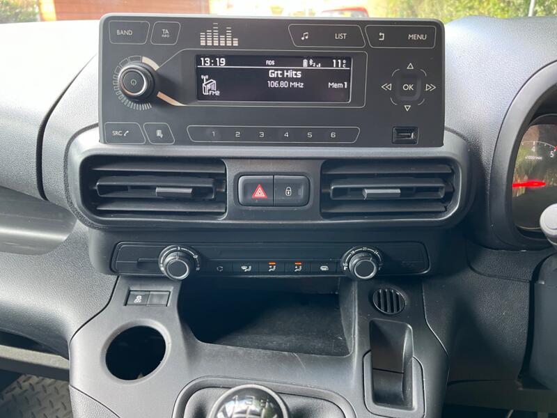 VAUXHALL COMBO