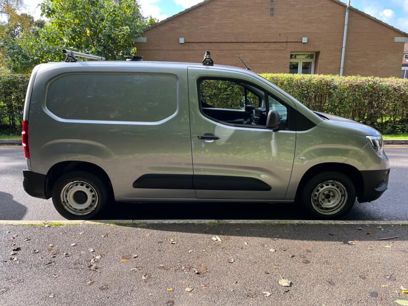 VAUXHALL COMBO