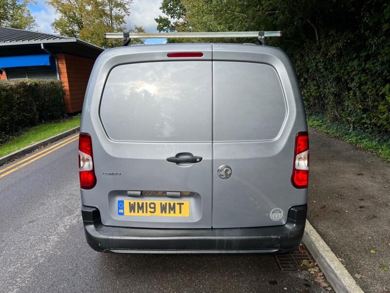 VAUXHALL COMBO