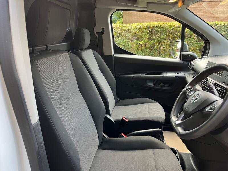 VAUXHALL COMBO