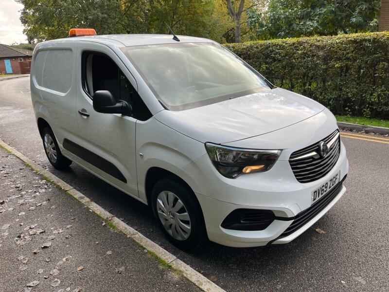 VAUXHALL COMBO