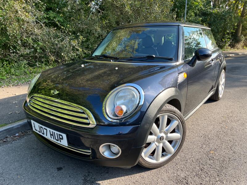View MINI HATCH 1.6 Cooper Hatch