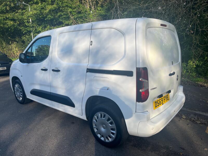 VAUXHALL COMBO
