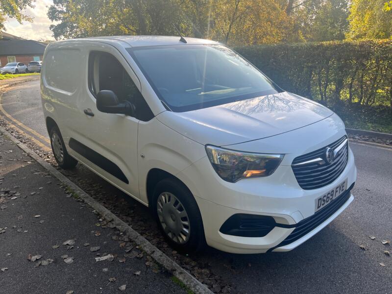 VAUXHALL COMBO