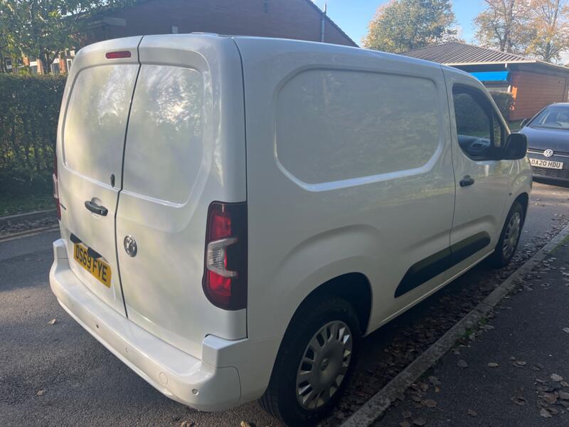 VAUXHALL COMBO