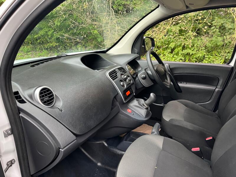 RENAULT KANGOO MAXI