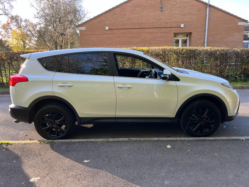 View TOYOTA RAV4 2.2 D-CAT Icon