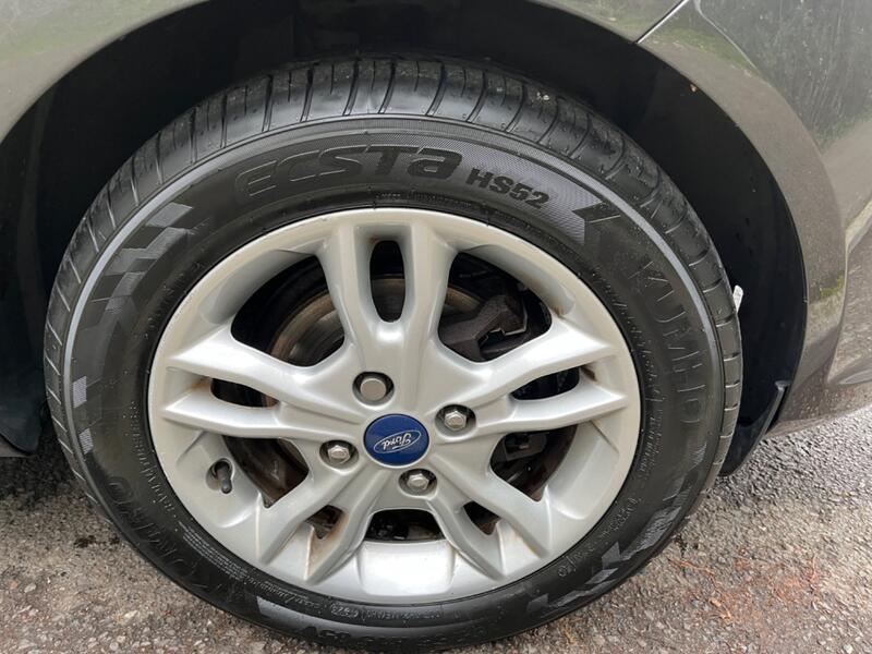 FORD FIESTA