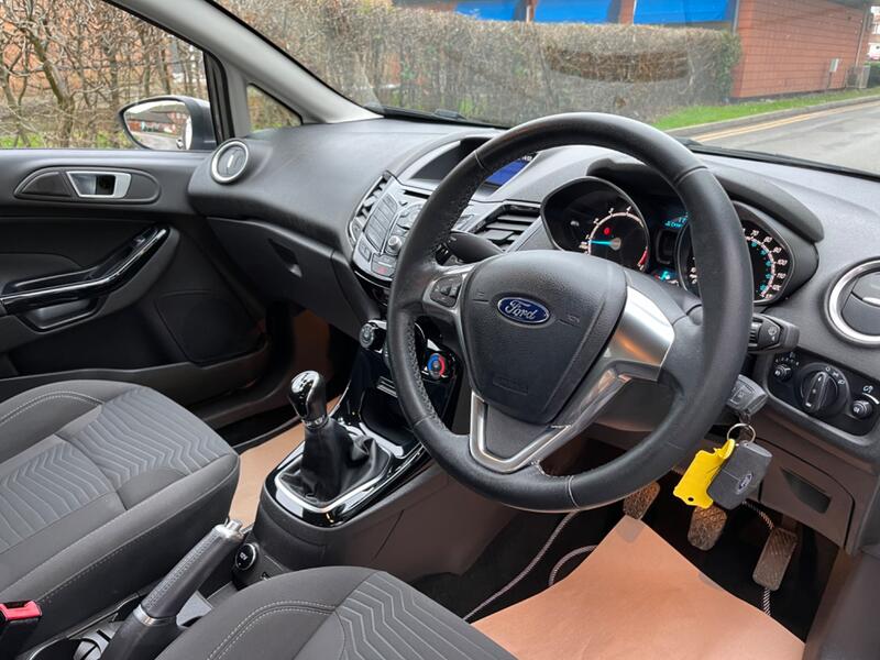 FORD FIESTA