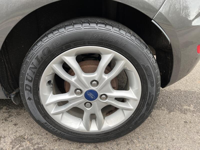 FORD FIESTA
