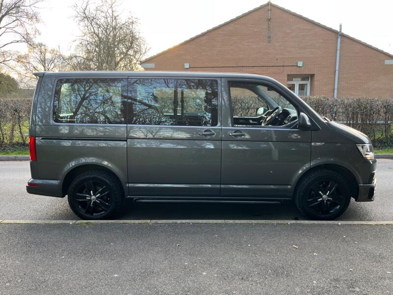 View VOLKSWAGEN TRANSPORTER 2.0 TDI SE