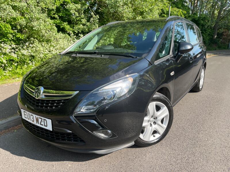 View VAUXHALL ZAFIRA TOURER 2.0 CDTi Exclusiv