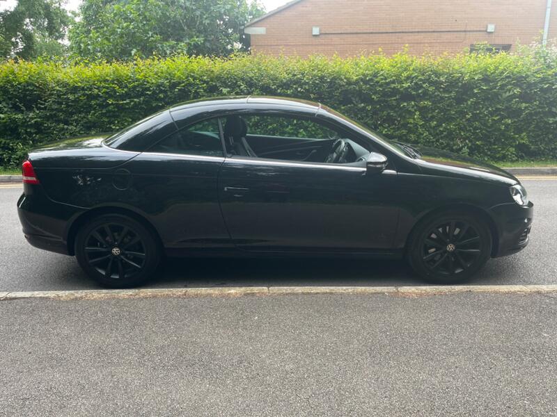 View VOLKSWAGEN EOS 2.0 TDI BlueMotion Tech Sport