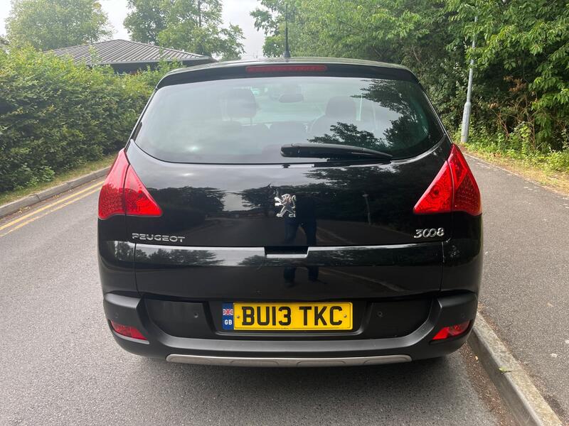 View PEUGEOT 3008 1.6 HDi Allure