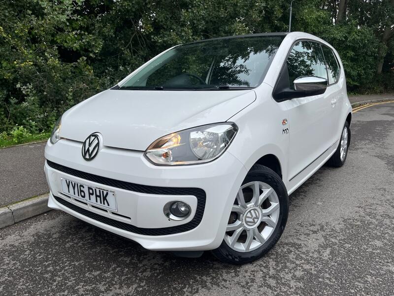 VOLKSWAGEN UP 1.0 Move up!