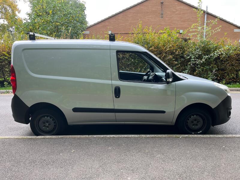 View VAUXHALL COMBO 1.3 CDTi 2000 ecoFLEX 16v