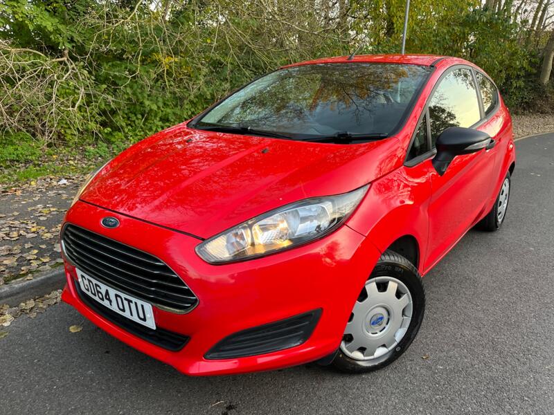 View FORD FIESTA 1.3 Studio